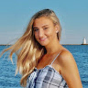 Meet your Posher, Allison